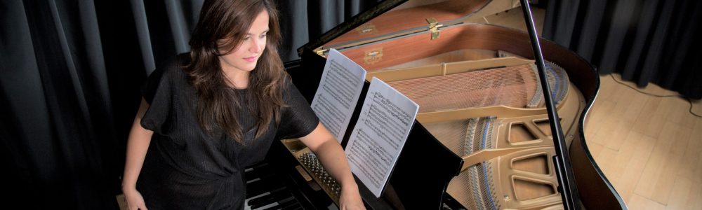 Almudena Herchiga piano PIANO (1)